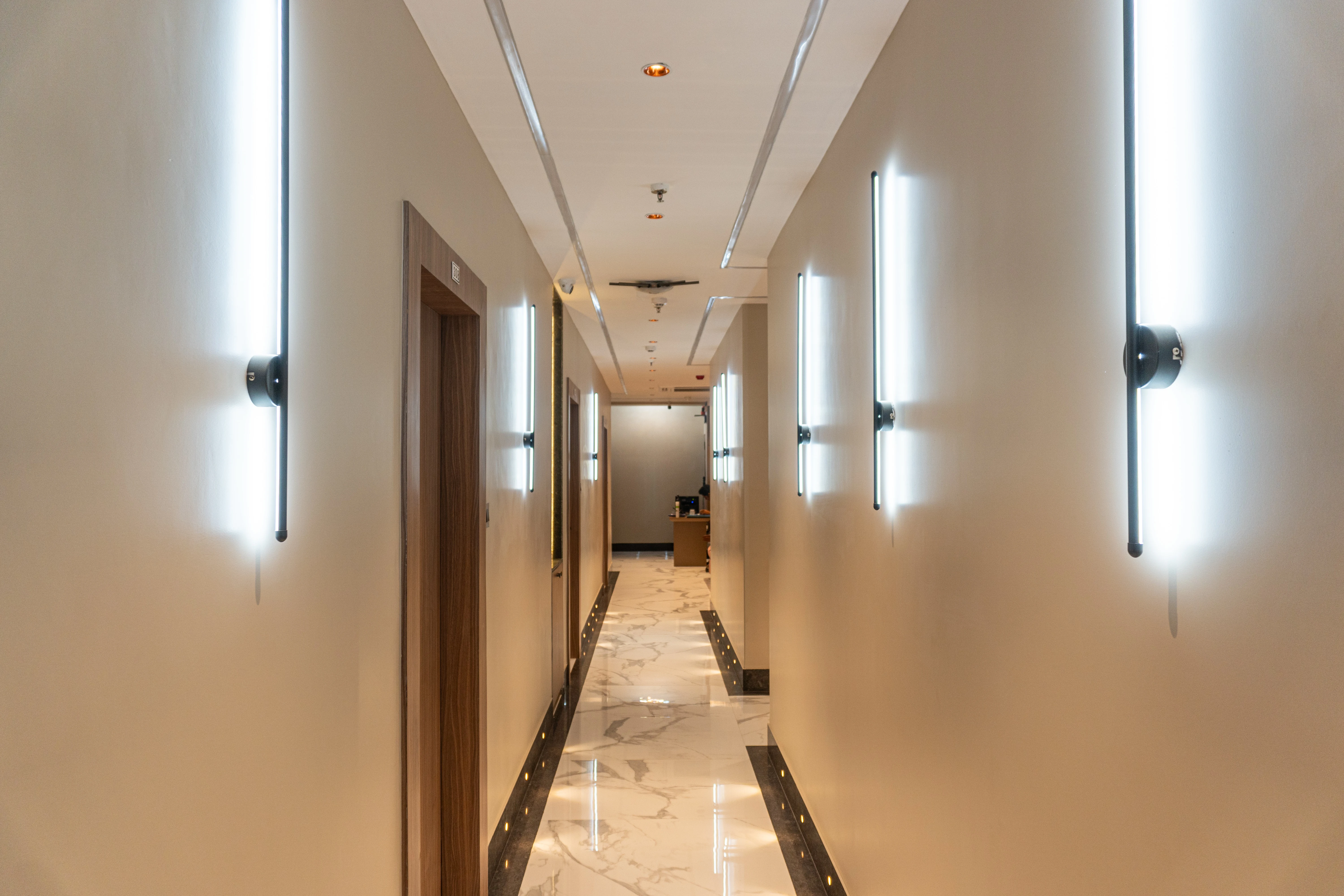 Luxury Hotel Hero